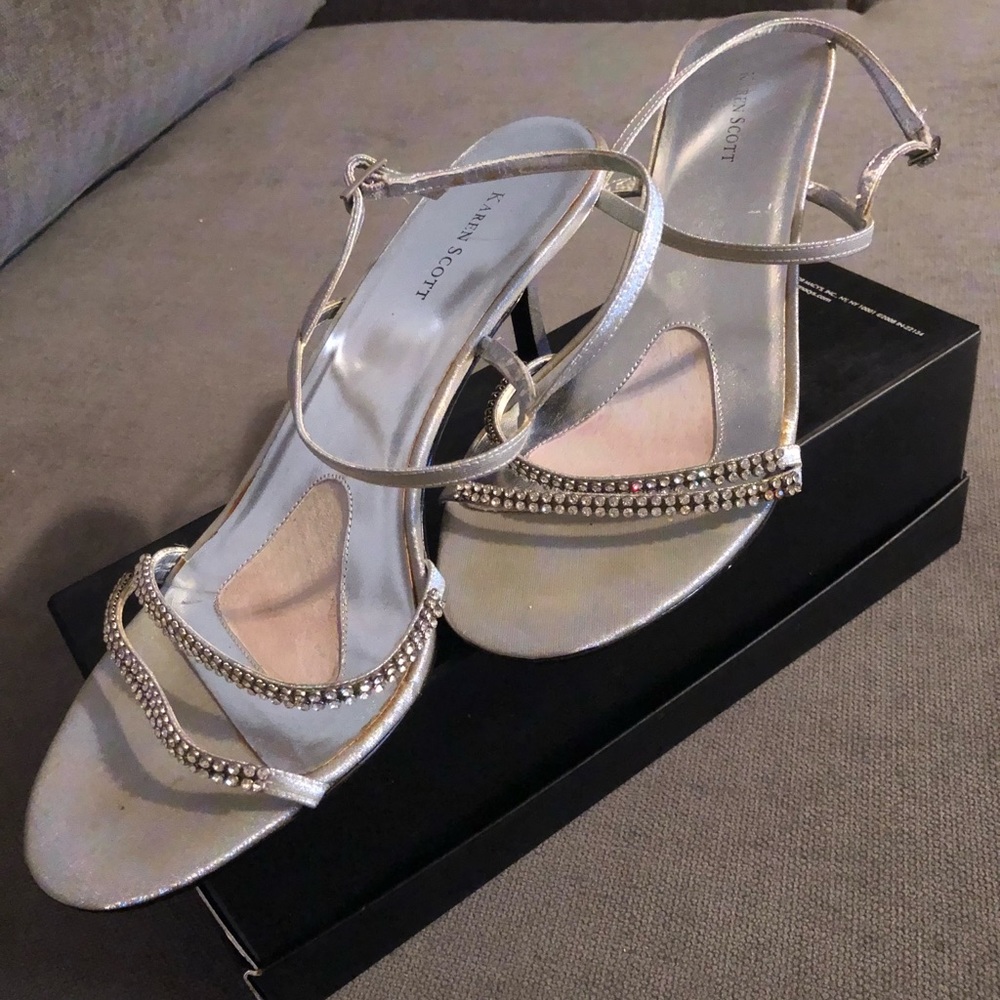 Karen Scott Silver Sandals